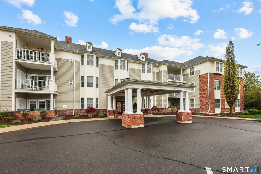 25 Cassandra Boulevard #111, West Hartford, CT 06107 - #2