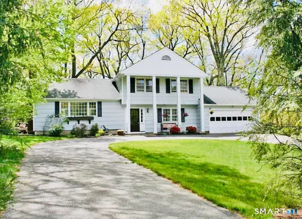124 Oldfield Road, Trumbull, CT 06611