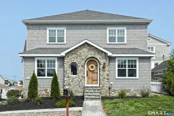 43 Indianola Drive, Old Saybrook, CT 06475