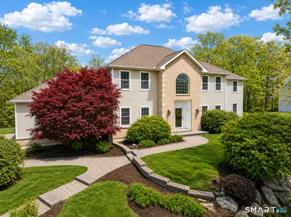 123 Feldspar Ridge, Glastonbury, CT 06033