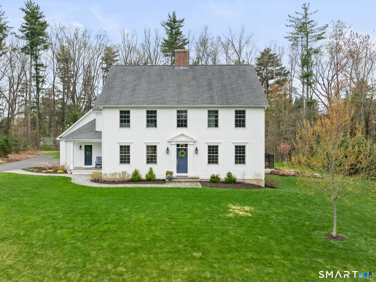 2 Murphys Turn, Simsbury, CT 06070 - #1