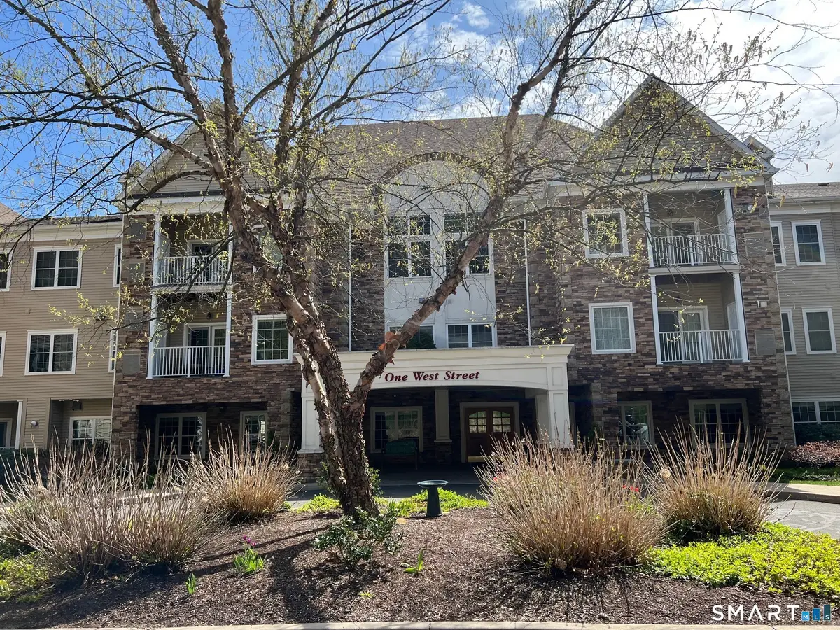 1 West Street #223, Simsbury, CT 06070 - #1