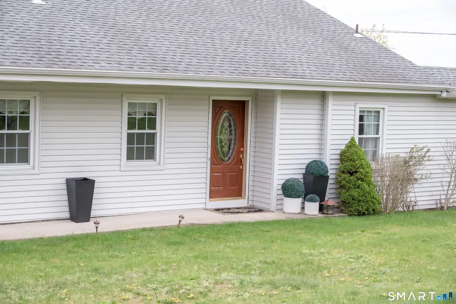 132 Kings Highway, North Haven, CT 06473 - #3