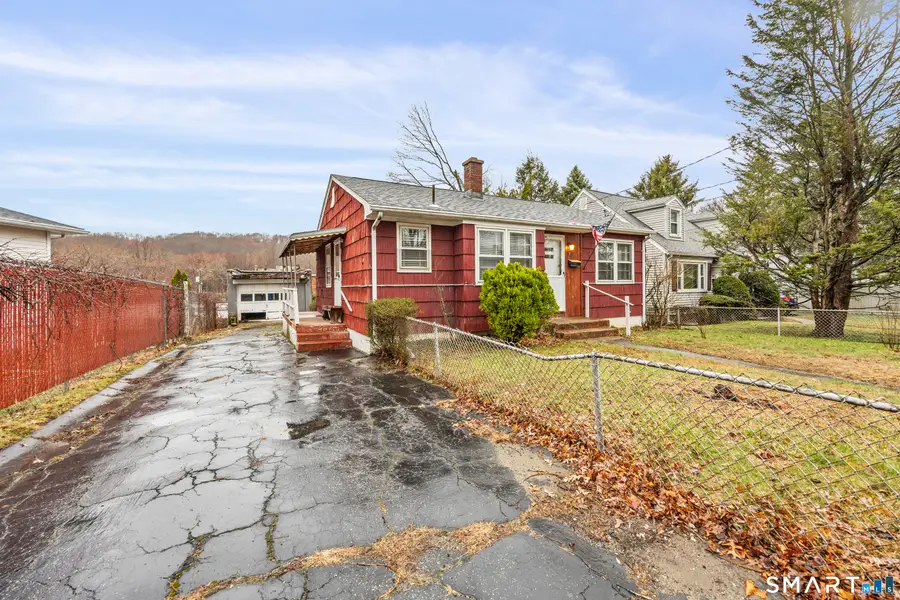 7 Richard Terrace, Waterbury, CT 06705 - #2
