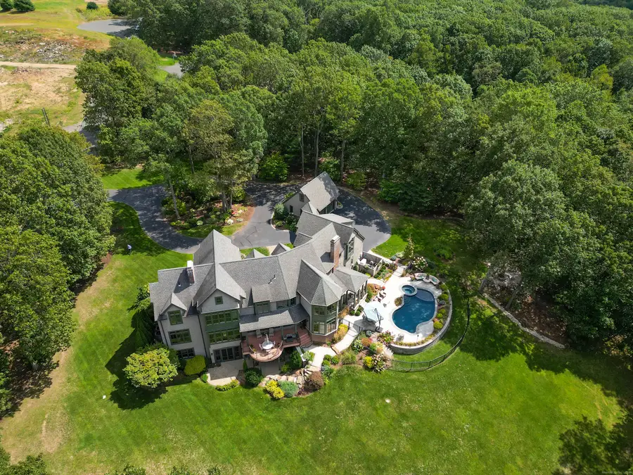 6 Setting Sun Trail, Ellington, CT 06029 - #2