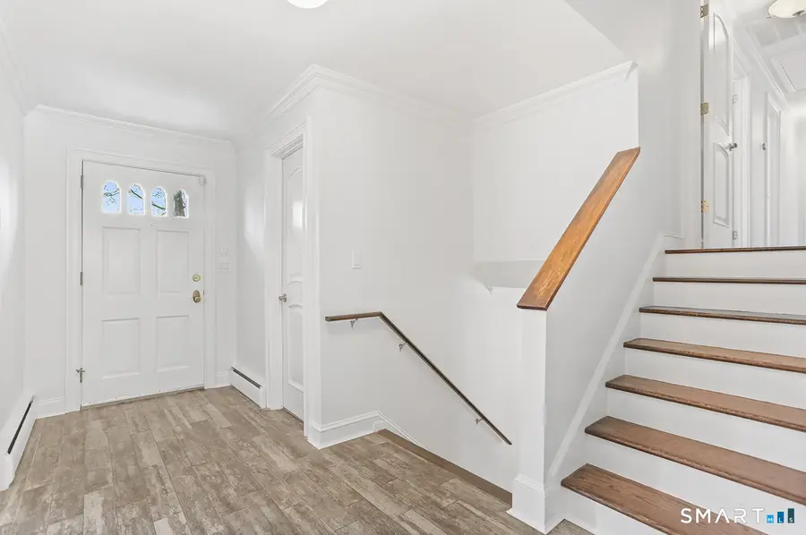 178 Crest Terrace, Fairfield, CT 06825 - #3