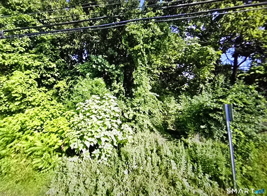 8 Old Windsor Road, Bloomfield, CT 06002 - #2