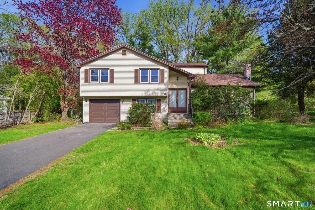 218 Woodland Avenue, Bloomfield, CT 06002 - #1