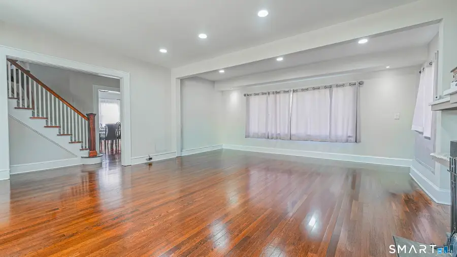 1210 Laurel Avenue, Bridgeport, CT 06604 - #3