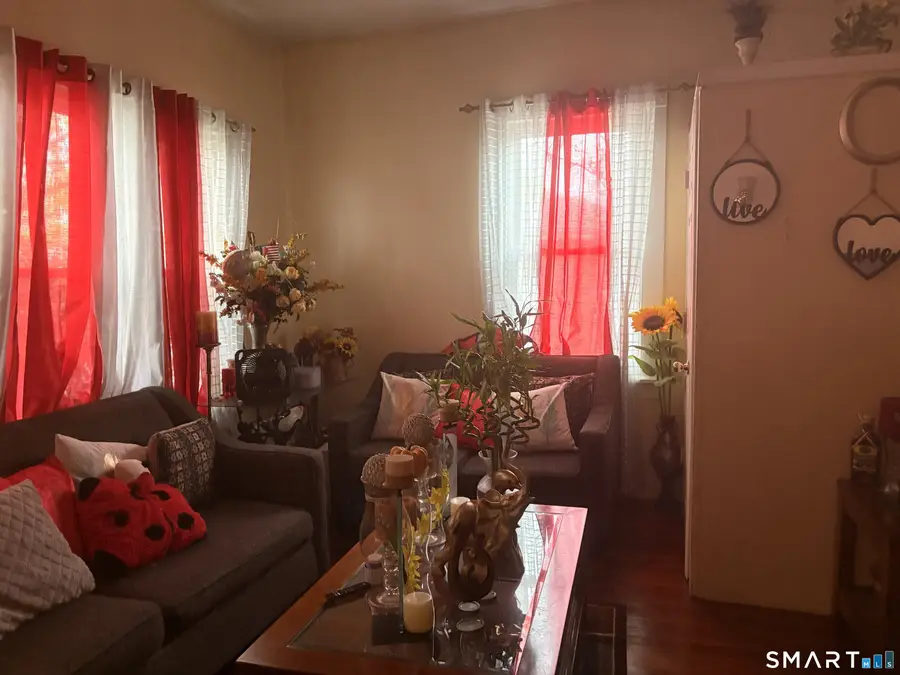 48 Matthews Street, Waterbury, CT 06704 - #3