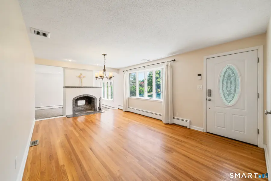 12 Meadow Lane, Prospect, CT 06712 - #2