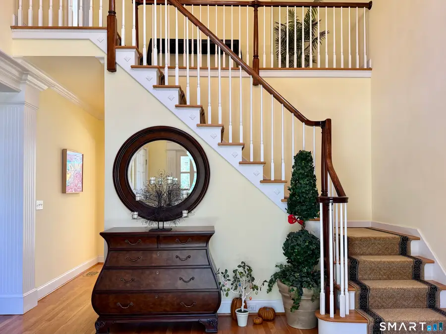 16 Brownstone Turn, Weatogue, CT 06089 - #3