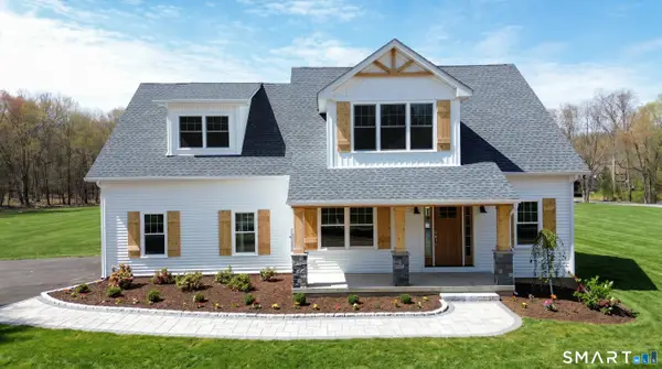 42 Holcomb Street, Simsbury, CT 06070