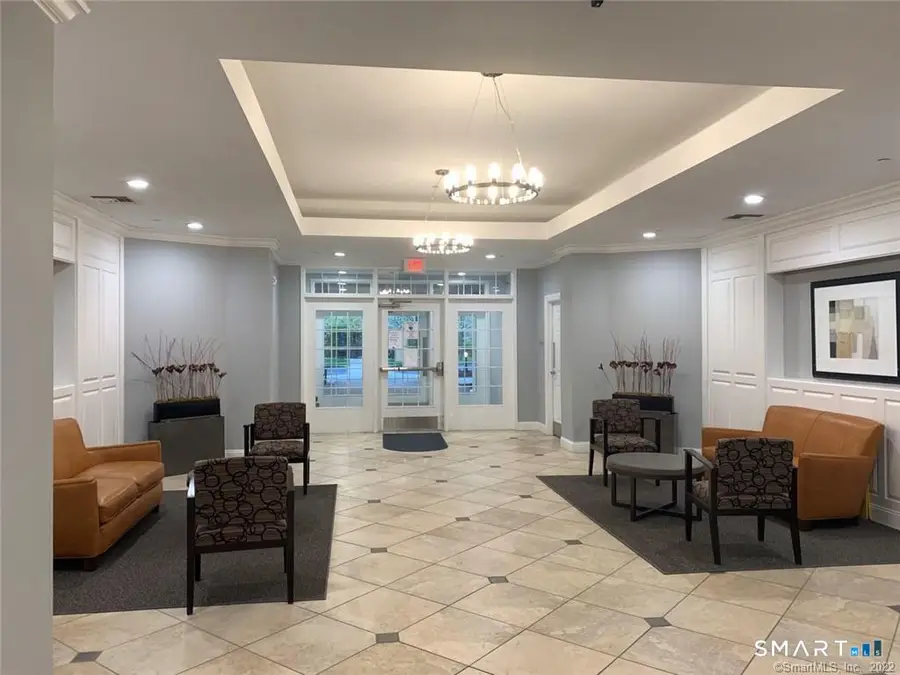 1 King Philip Drive #411, West Hartford, CT 06117 - #3