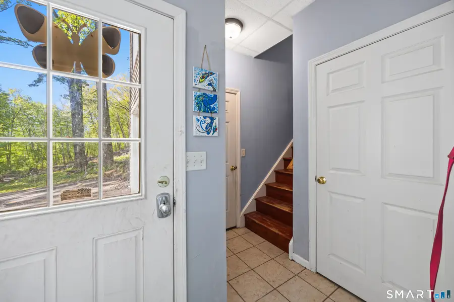 960 Thorpe Avenue, Meriden, CT 06450 - #3