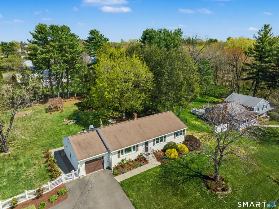 55 Surrey Drive, North Haven, CT 06473 - #3