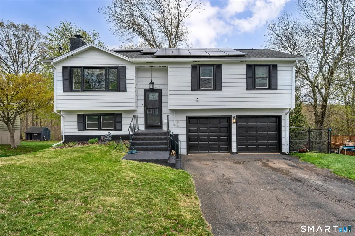 142 Old Stagecoach Road, Meriden, CT 06450 - #1