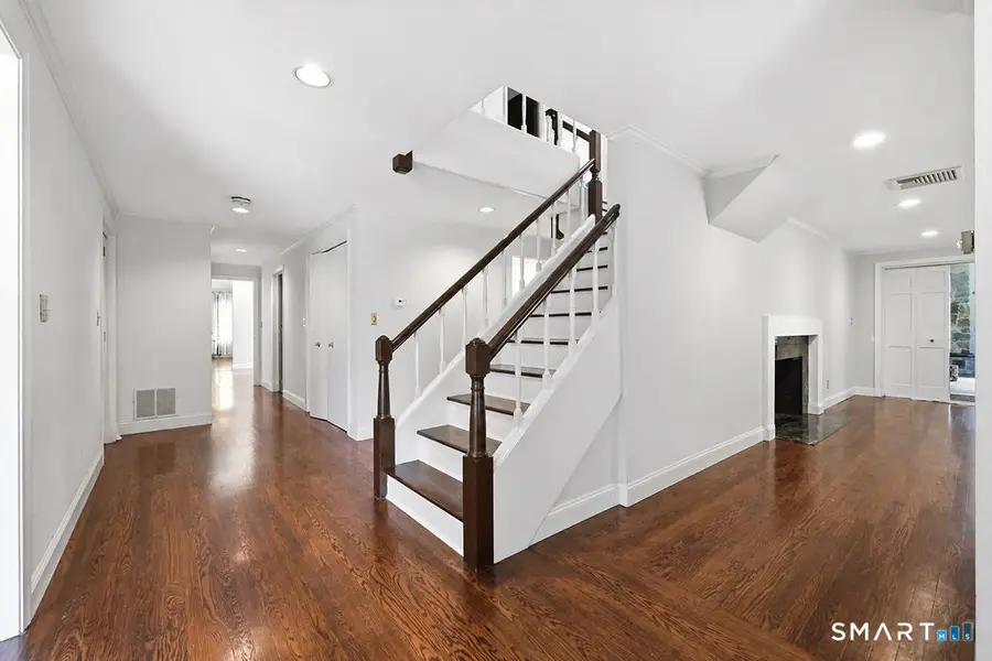 54 Kenmore Road, Bloomfield, CT 06002 - #2