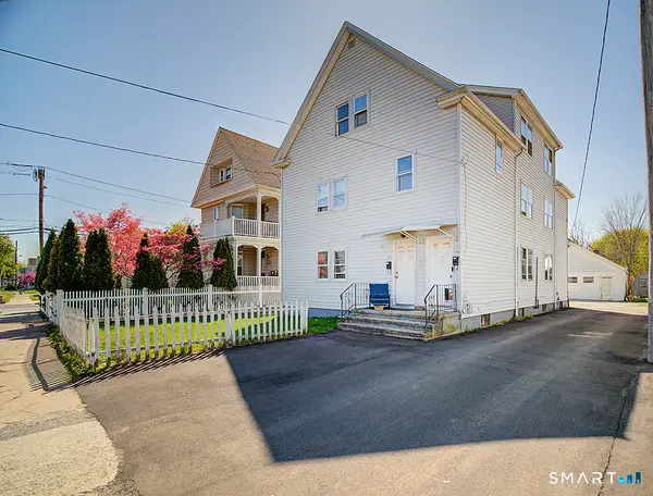 1052 Dixwell Avenue, Hamden, CT 06514