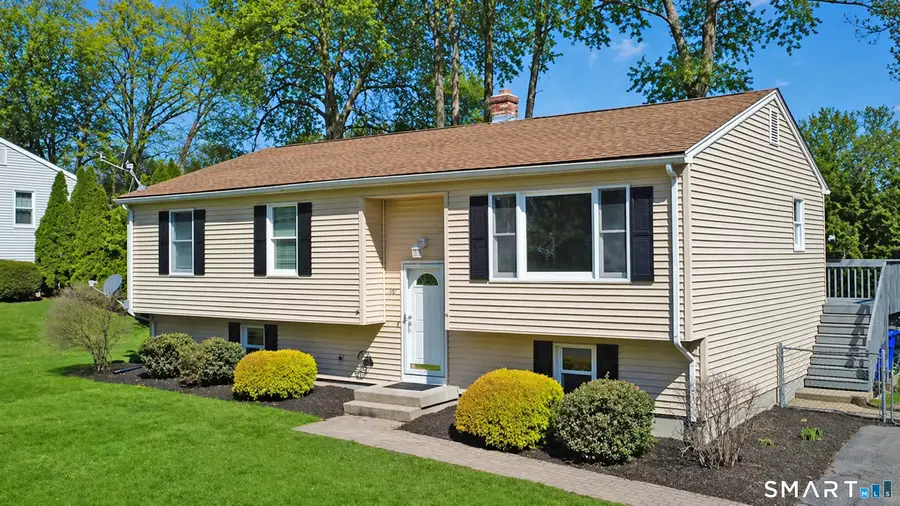 90 Teakwood Road, Springfield, MA 01128 - #2