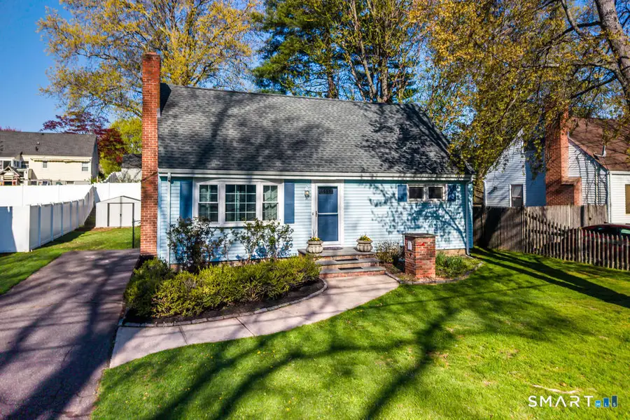 37 Lewis Lane, West Hartford, CT 06107 - #2