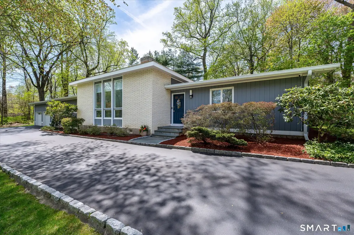 27 Nob Hill Lane, Stamford, CT 06903 - #1