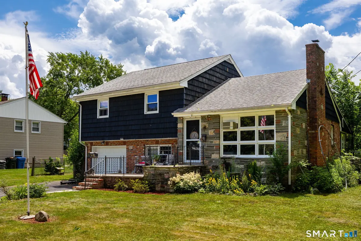 31 Ford Avenue, Norwich, CT 06360 - #1