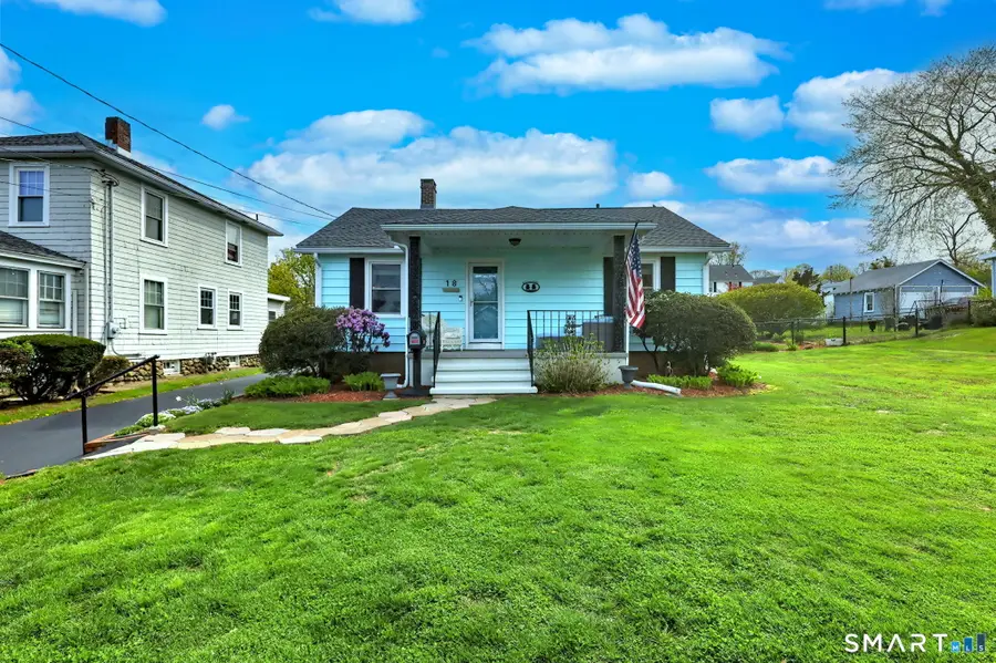 18 Grand Street, West Haven, CT 06516 - #2