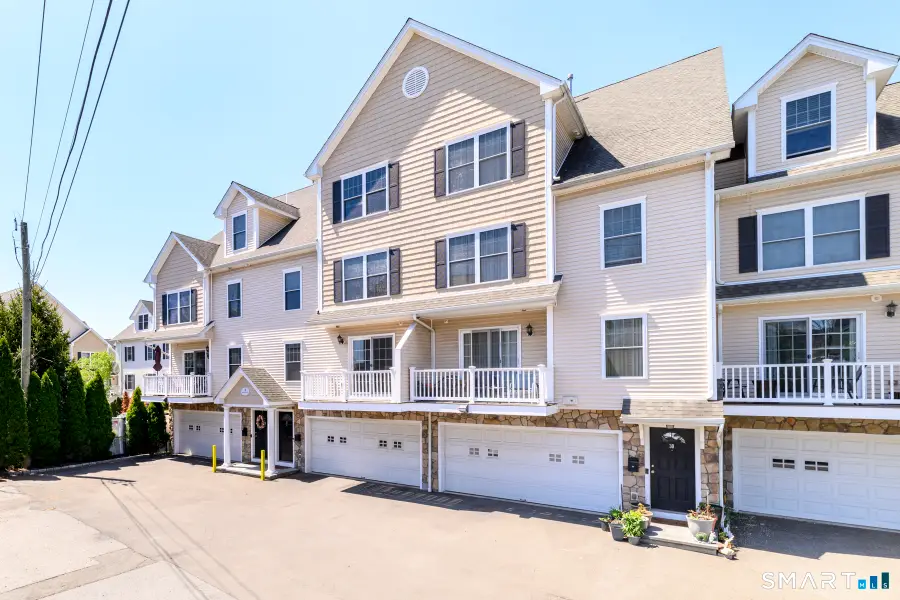 2 Finney Lane #31, Stamford, CT 06902 - #2