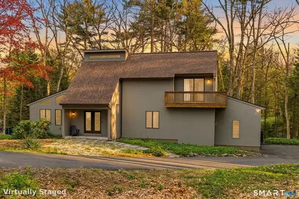 18 Highridge Drive, Granby, CT 06035