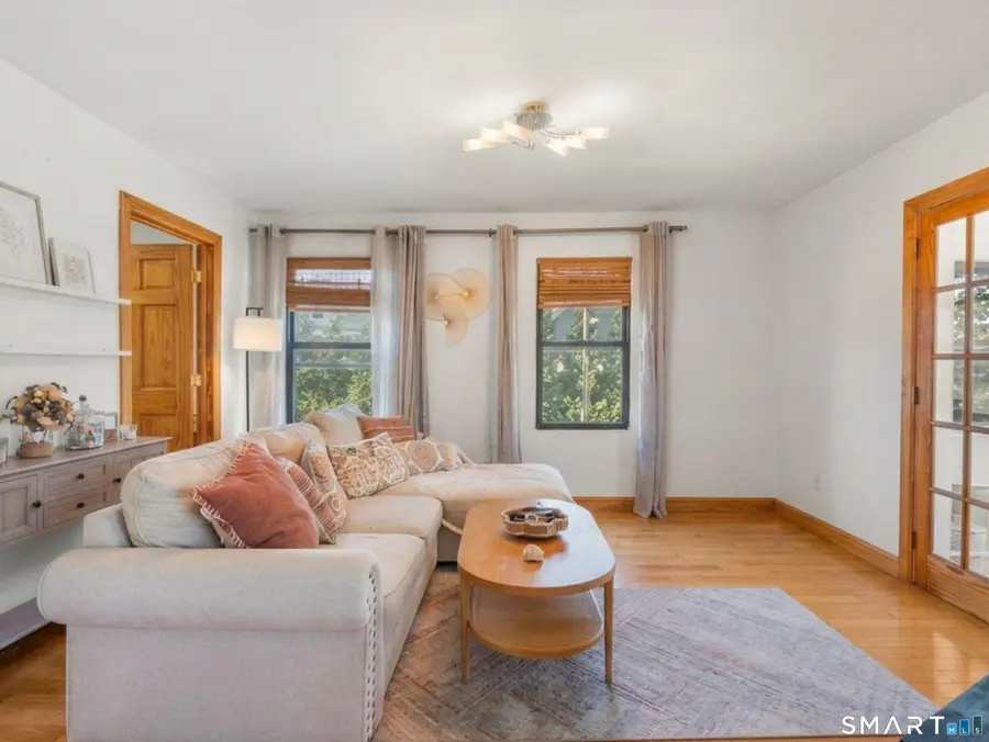 112 Colonial Road, Stamford, CT 06906 - #2