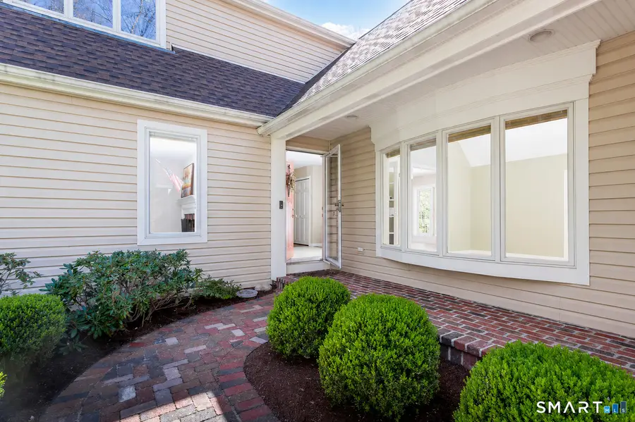 37 Hidden Brook Drive, Brookfield, CT 06804 - #2