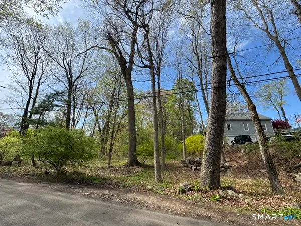 Meeker Court, Norwalk, CT 06853