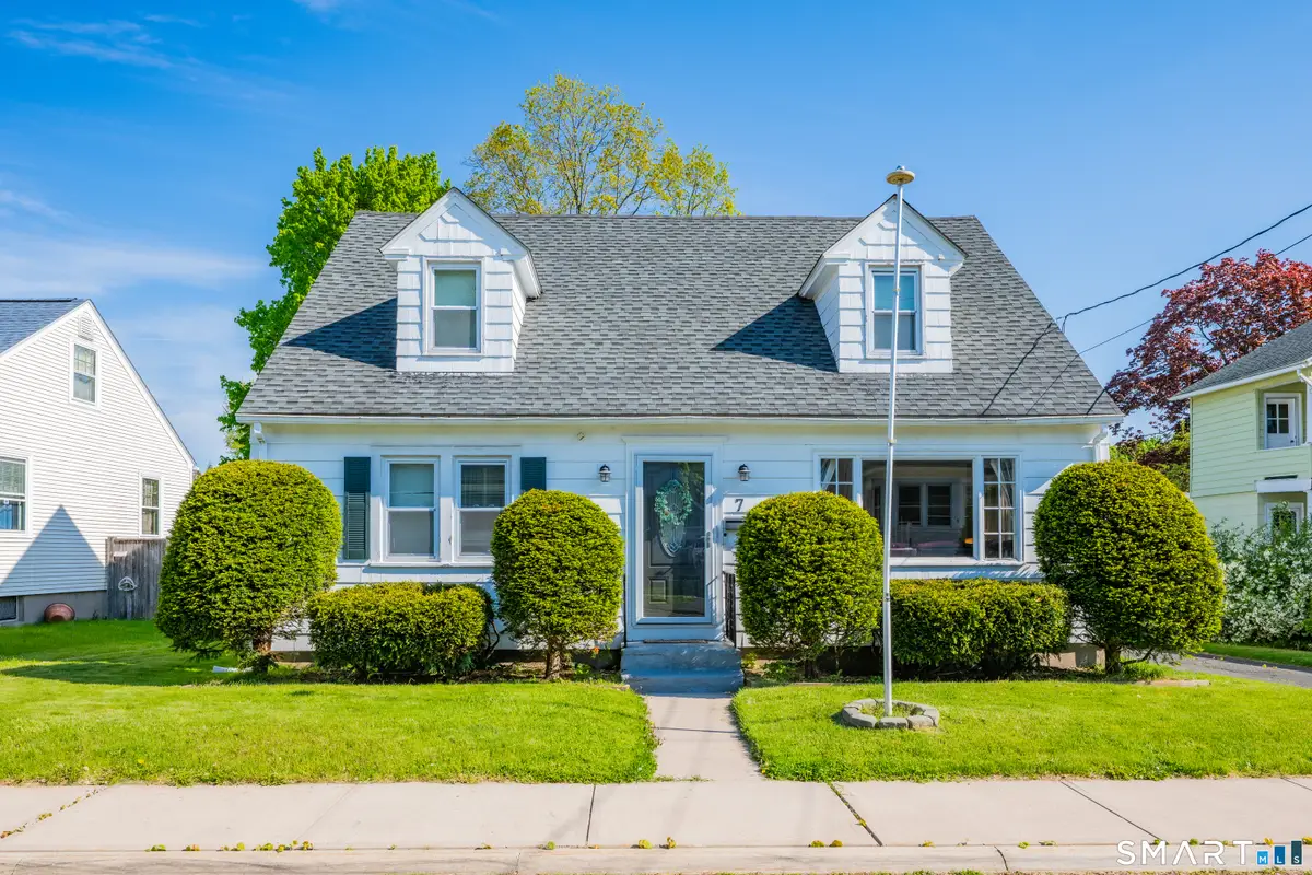 7 Mountain View Avenue, Enfield, CT 06082 - #1