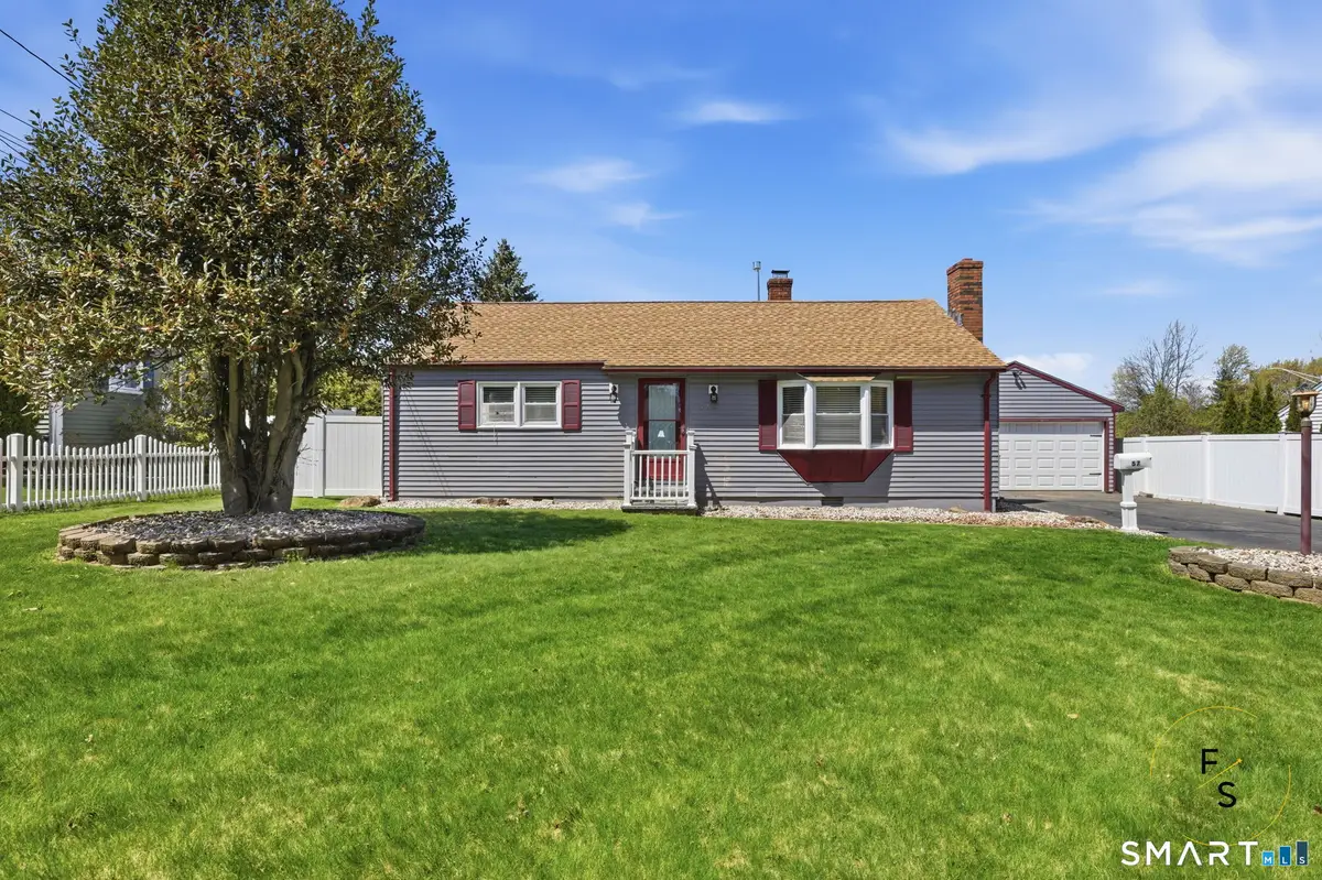 57 Concord Circle, Wethersfield, CT 06109 - #1