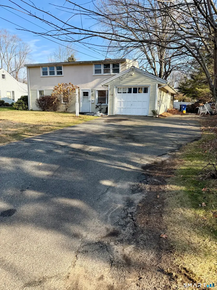 33 Assisi Way, Norwalk, CT 06854 - #2