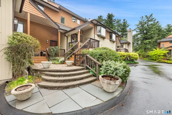 6 Stratford Park #6, Bloomfield, CT 06002
