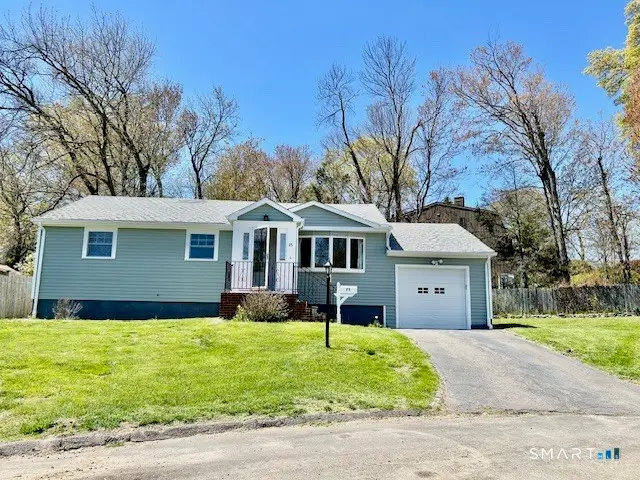 25 Suzanne Circle, Fairfield, CT 06824 - #1