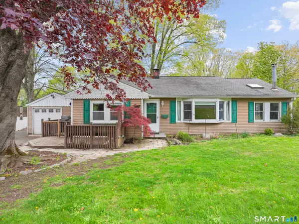 12 Edith Lane, Norwalk, CT 06851