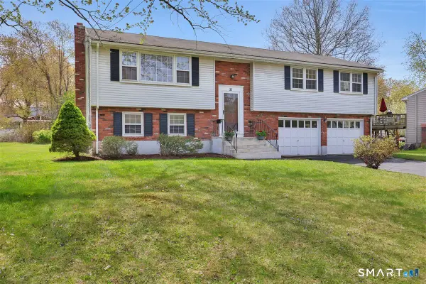 35 Parkwood Drive, East Hartford, CT 06118