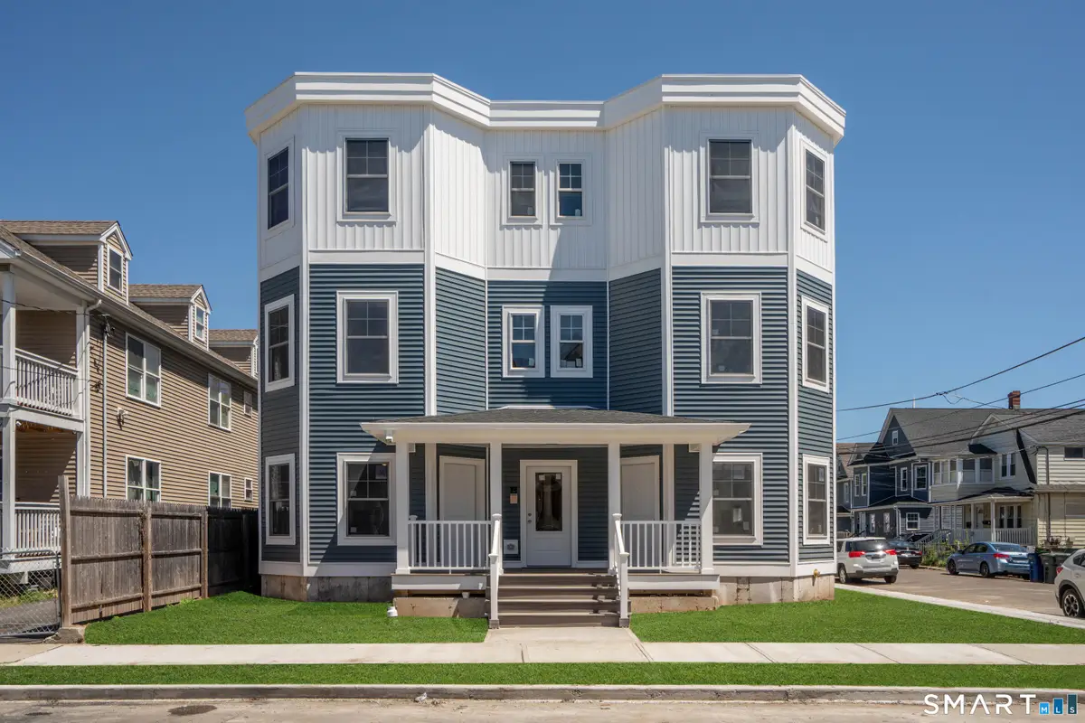 390 Carroll Avenue, Bridgeport, CT 06607 - #1