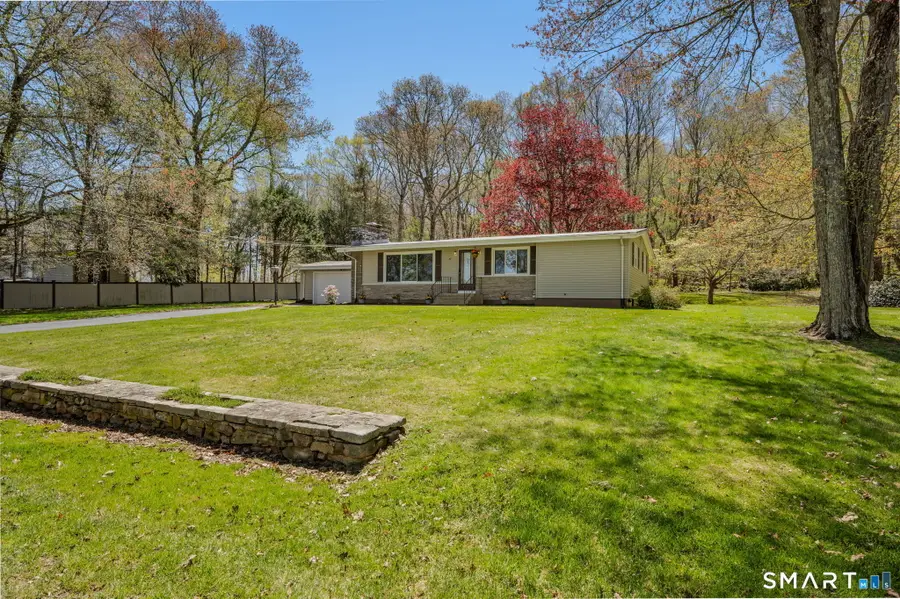 72 Pollys Lane, Uncasville, CT 06382 - #2