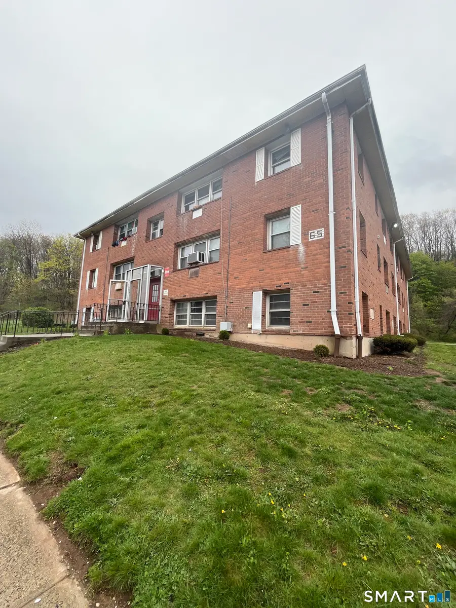 60 Donna Drive #C7, New Haven, CT 06513 - #3