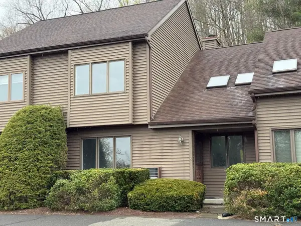 19 Twin Oaks #19, New Milford, CT 06776