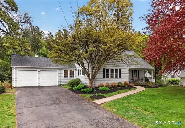 54 Jackson Road, Hamden, CT 06517