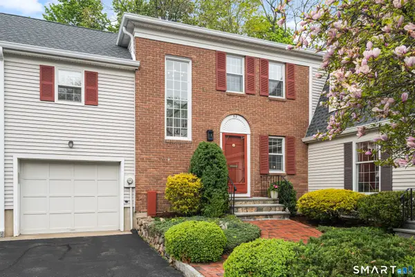 50 Heritage Hill Road #50, New Canaan, CT 06840