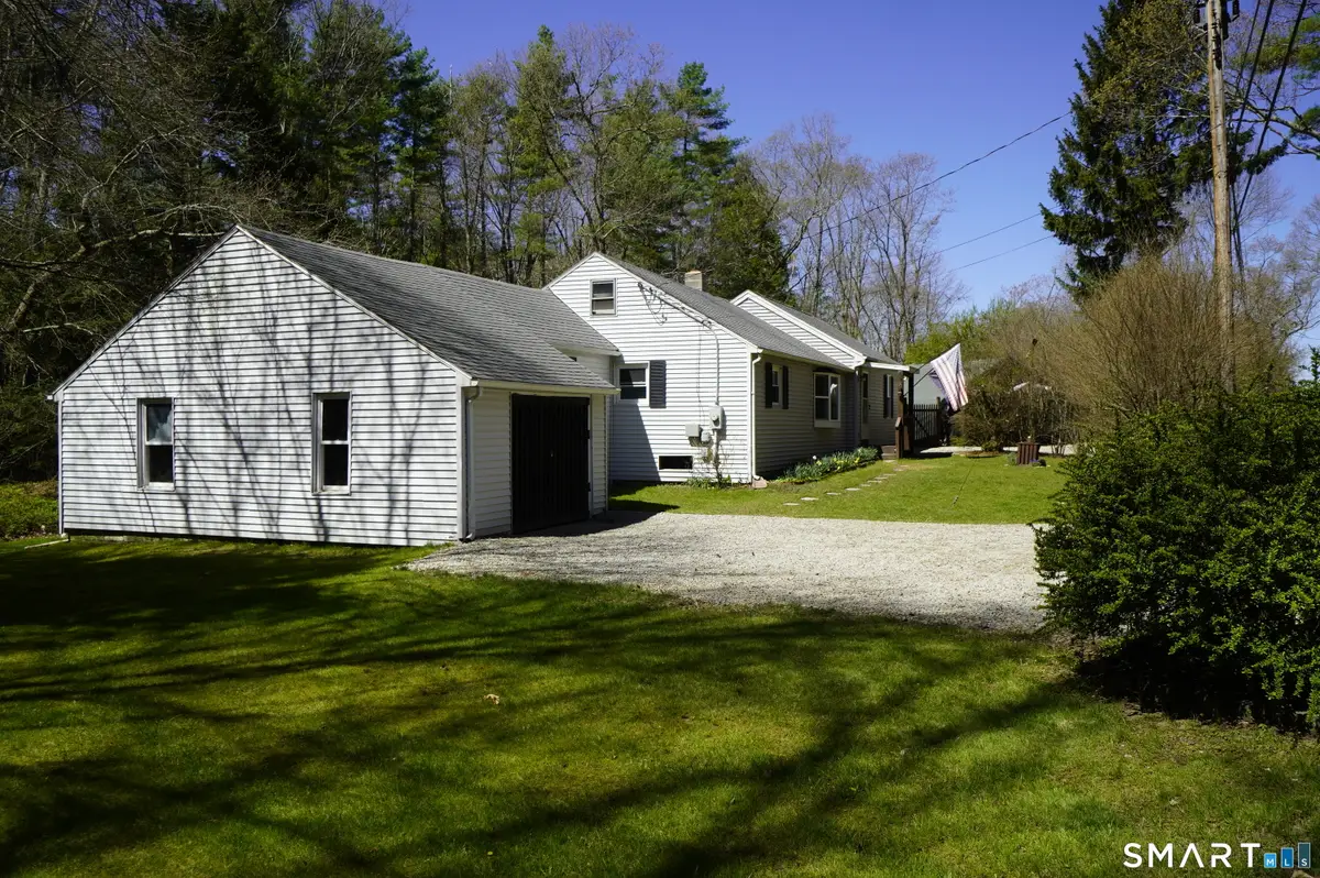 4 Breaults Landing Road, Thompson, CT 06277 - #1