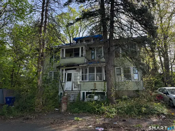 44-46 Grenelle Street, Bridgeport, CT 06606