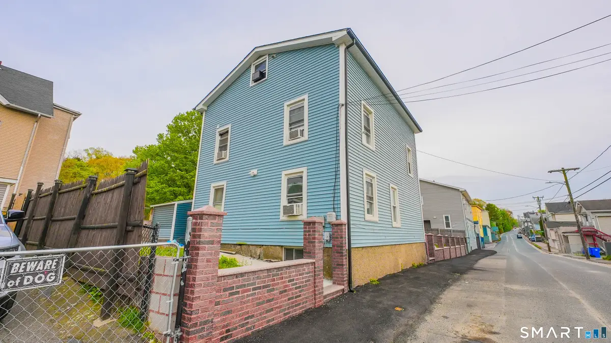 9 Ridge Street, Waterbury, CT 06706 - #1