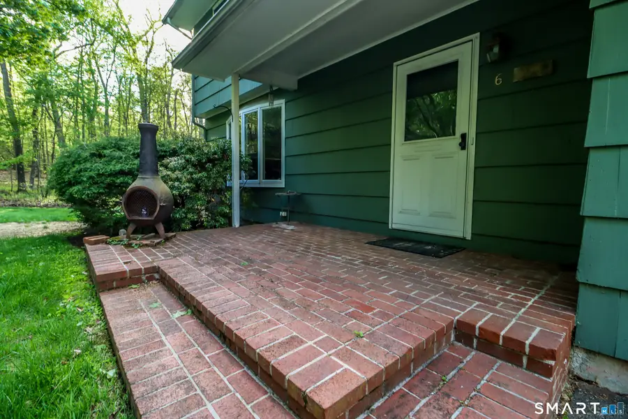 6 Barker Drive, Newtown, CT 06482 - #3